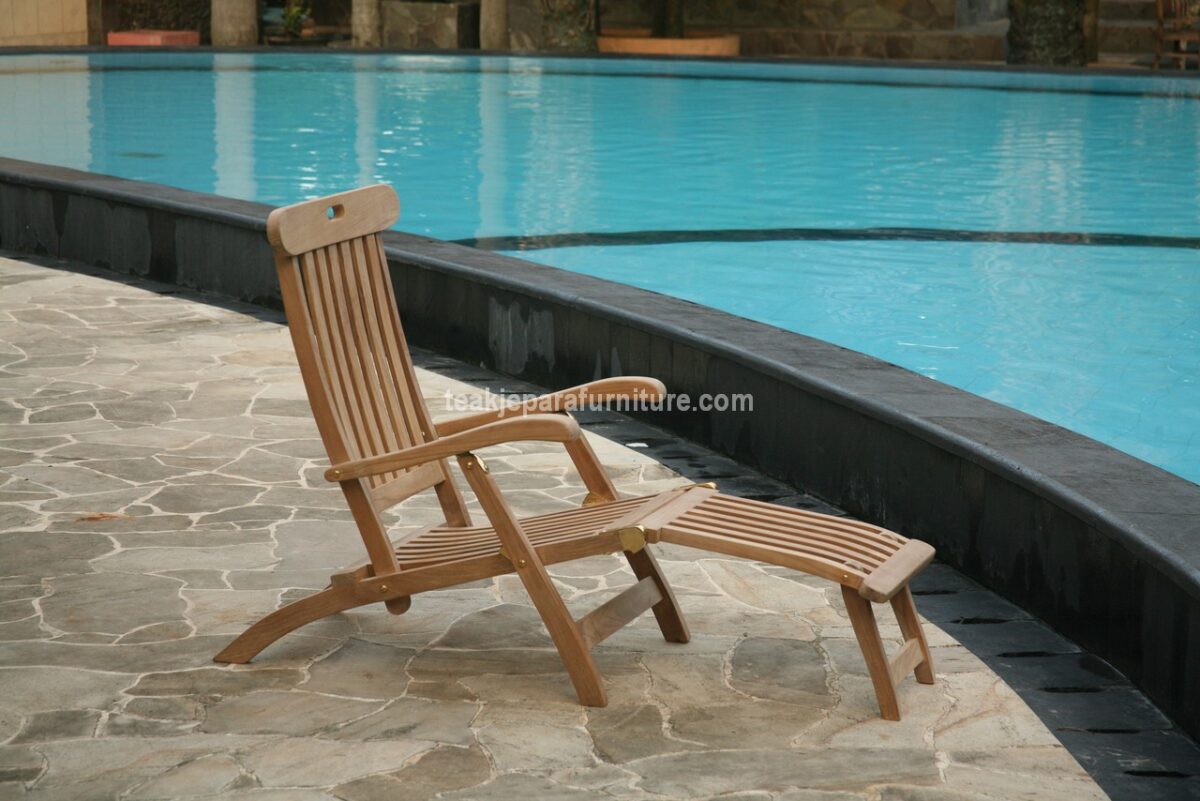 Teak Patio Furniture Manufacturer