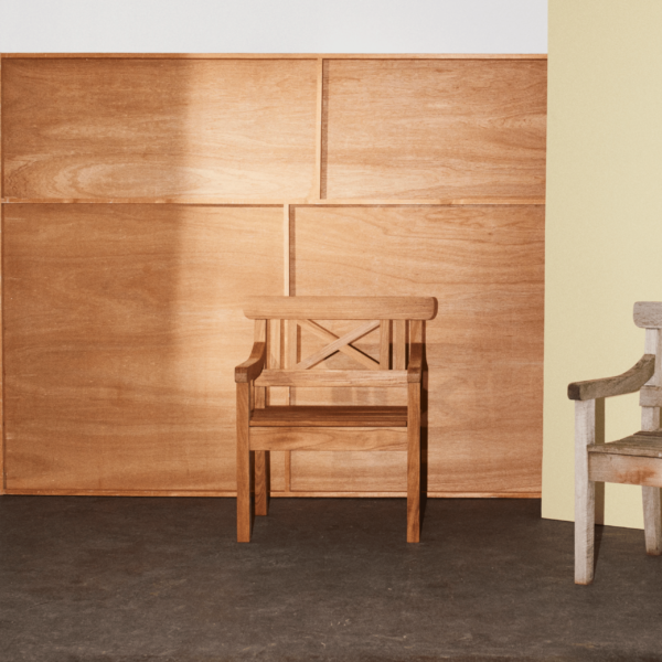TEAK OUTDOOR DRACHMAN FIXED CHAIR
