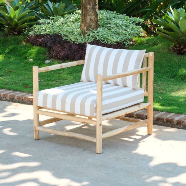Teak Outdoor Cavaro Lounge Chair