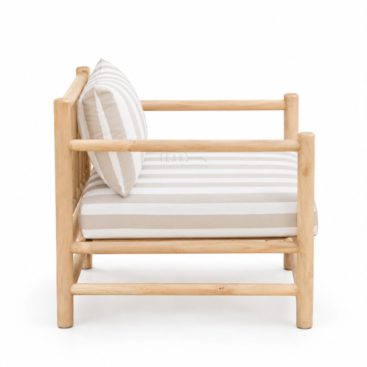 Teak Outdoor Cavaro Lounge Chair